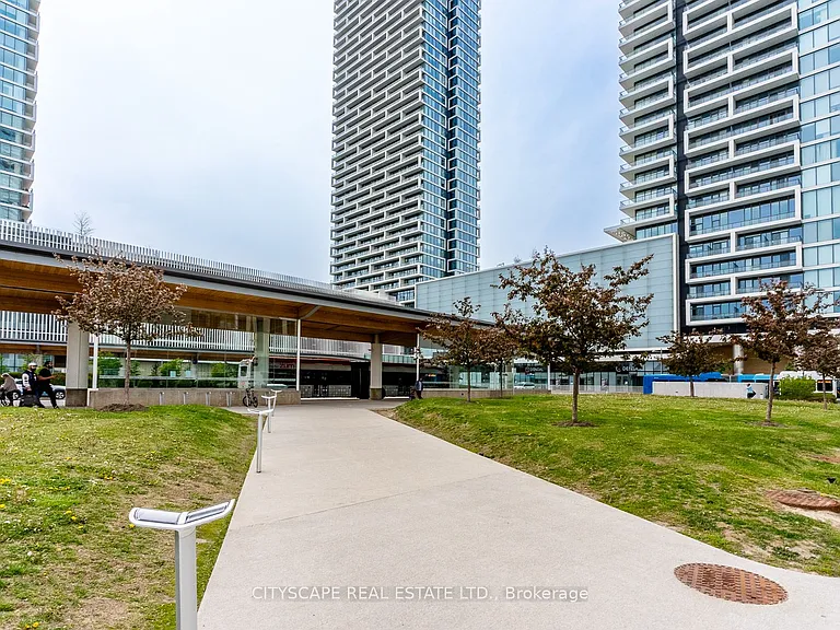 7890 Jane St #2502 — Photo 40