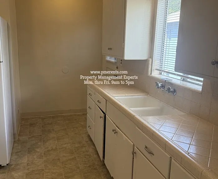 44 E Alder St — Photo 7