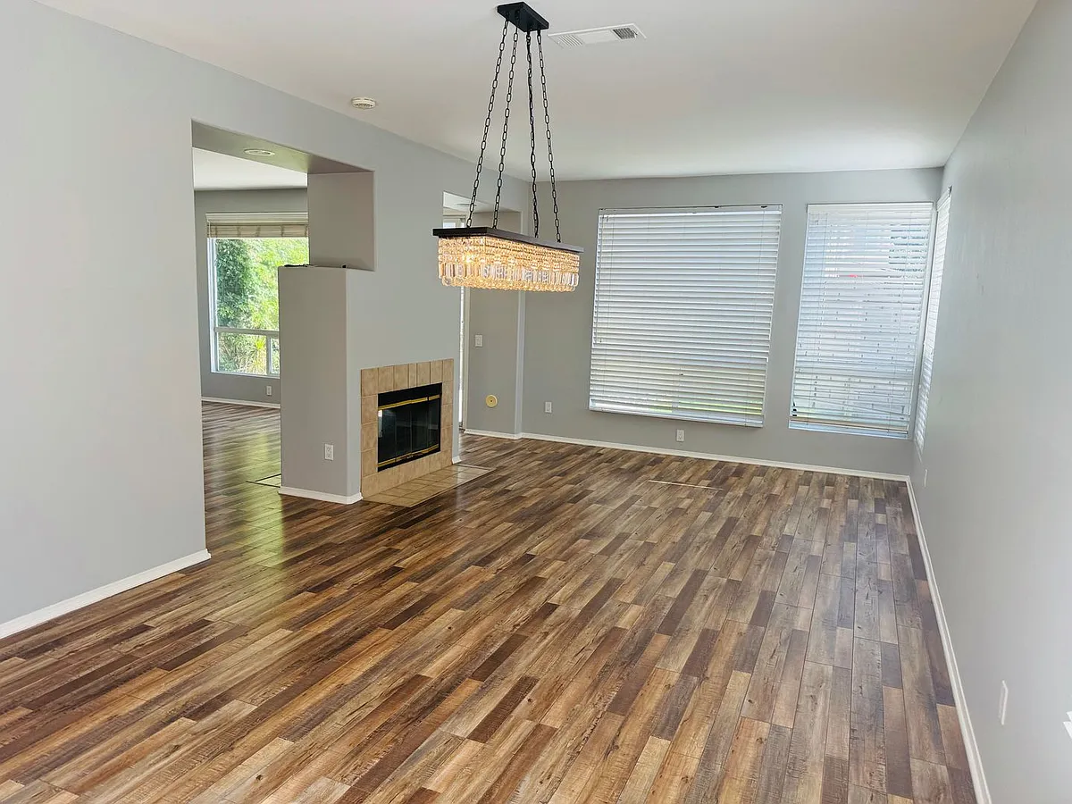 Building Photo - 2872 La Plata Dr