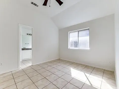 2600 Spring Rain Dr — Photo 8