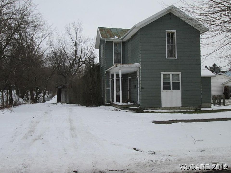 2nd image of 135 E Cleveland St