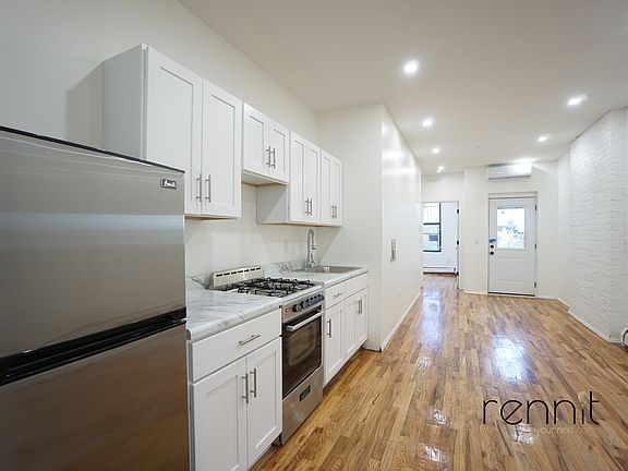 2nd image of 818 Marcy Ave APT 1C