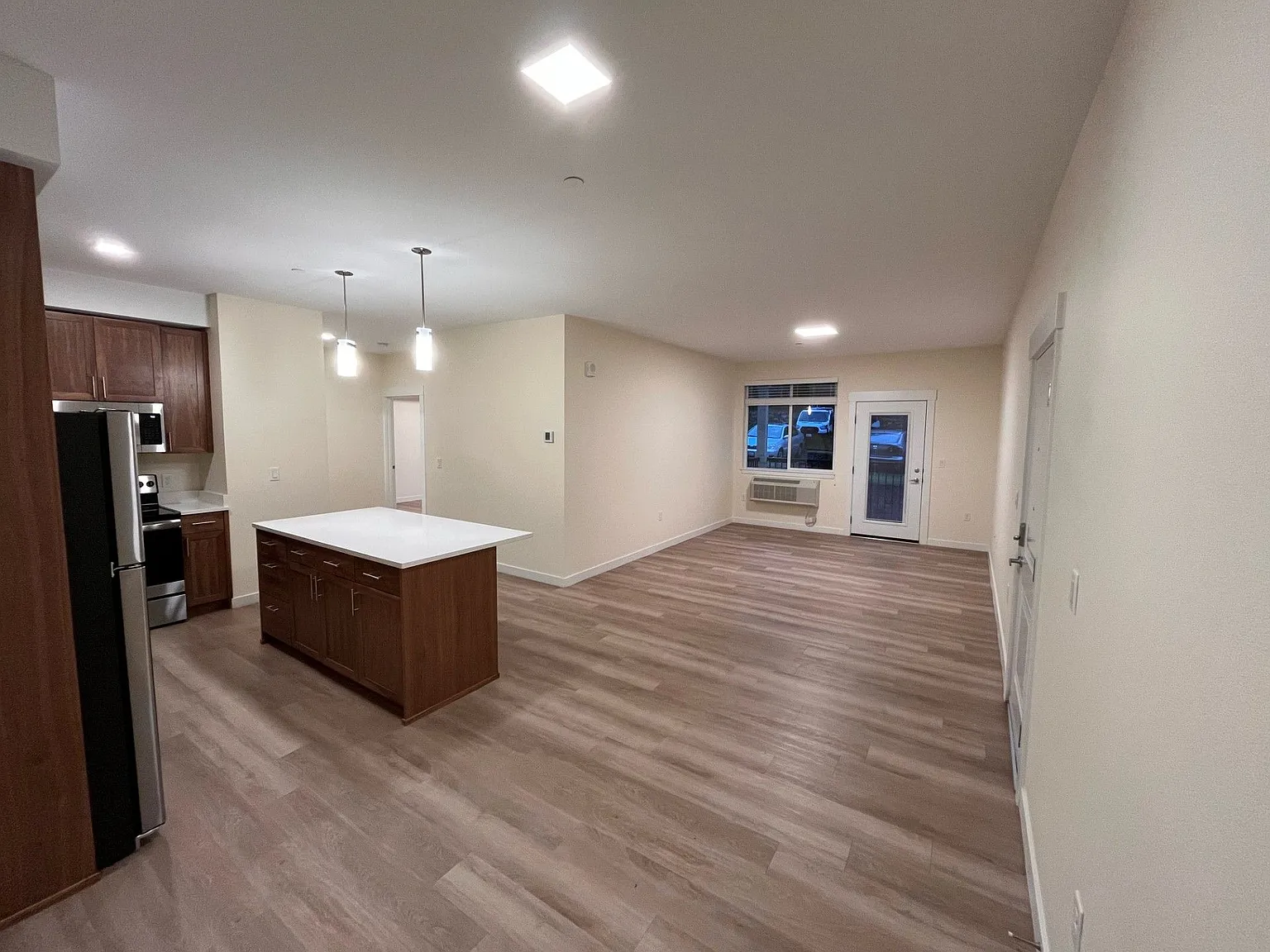 Alena Apartments — Photo 1