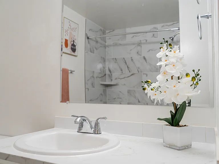 1013 N Neel St — Photo 21