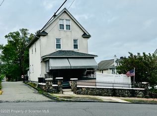 910 Hickory St, Scranton, PA 18505