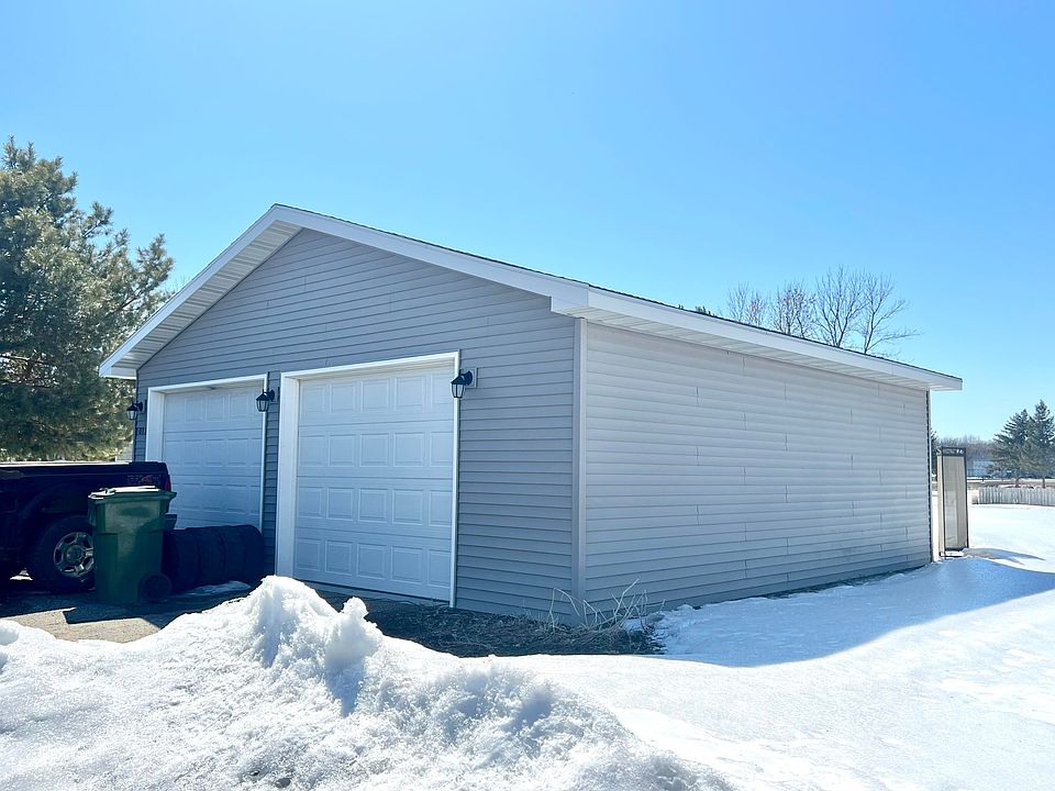 901 15th St S, Brookings, SD 57006 Zillow