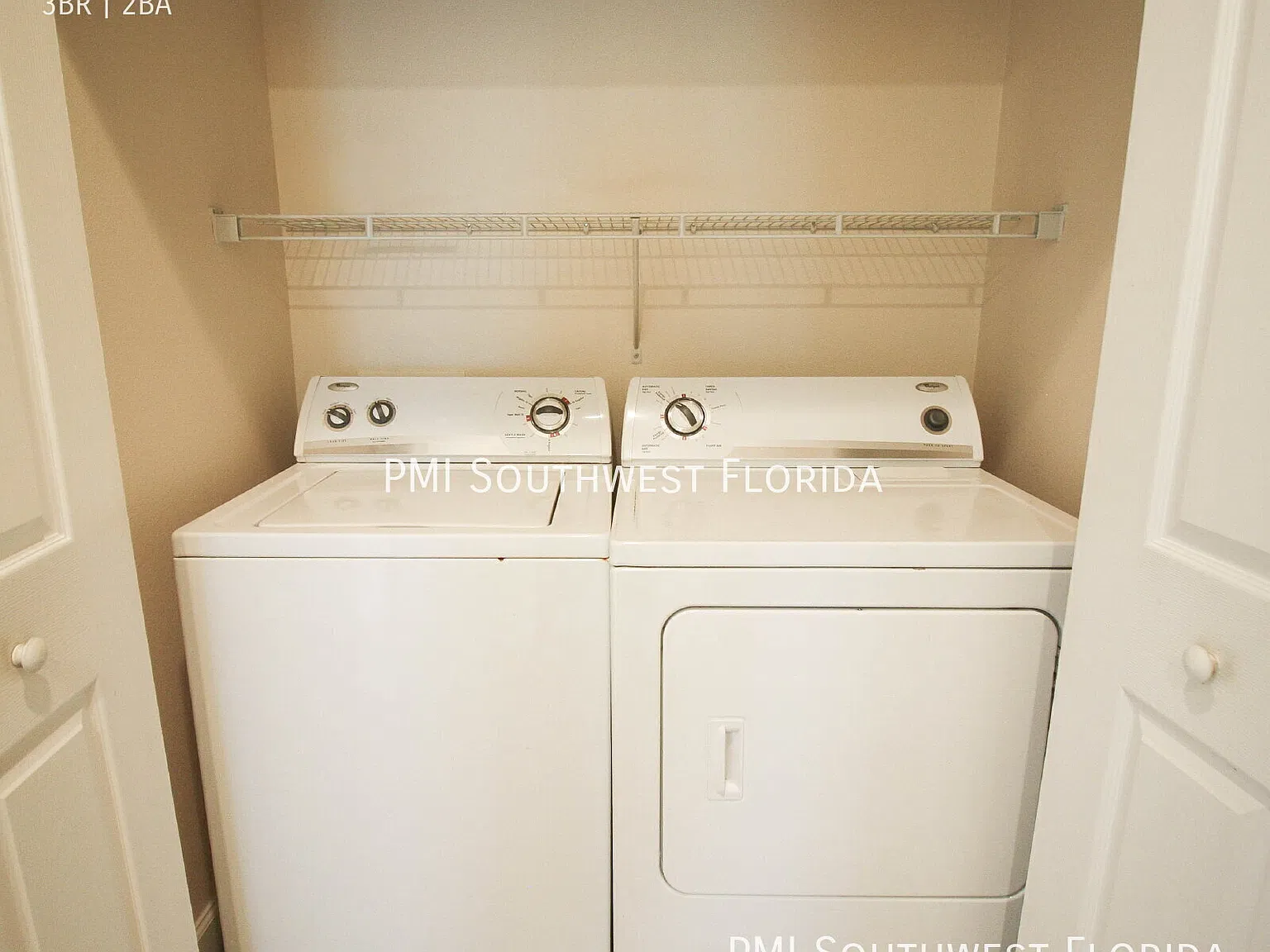 3BR/2BA Condo for Rent w/ Garage in Gated Stonehaven Community! — Photo 4