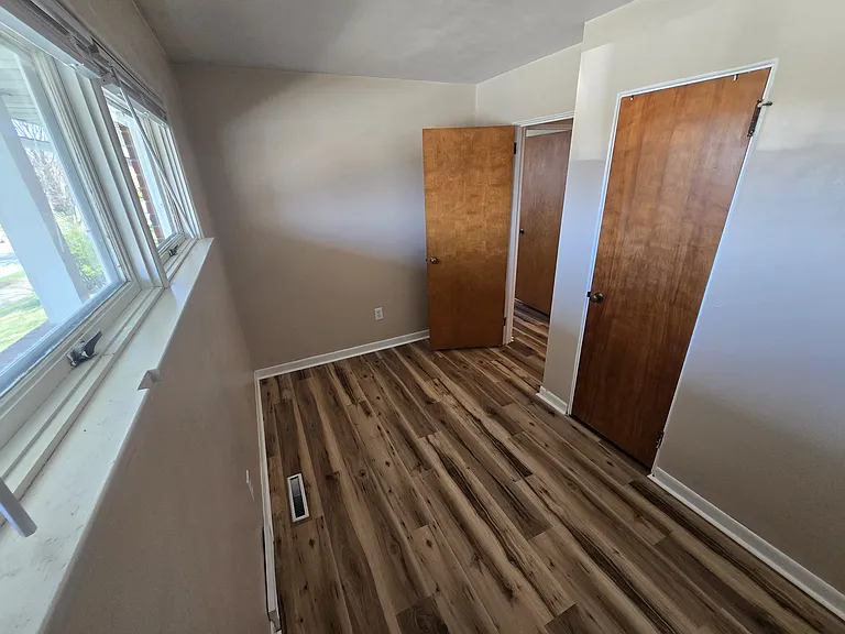 236 W Granada Ave — Photo 21