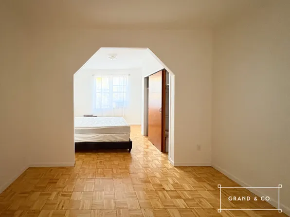 612 Woodward Avenue image 8 of 9