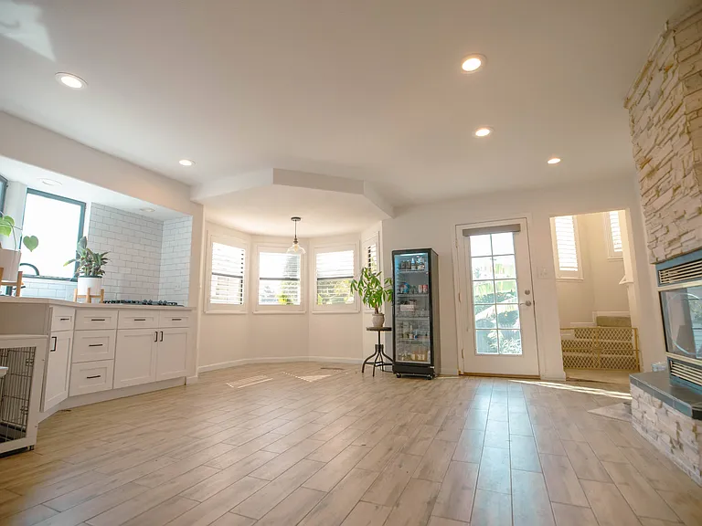 4180 Perkins Ct — Photo 3