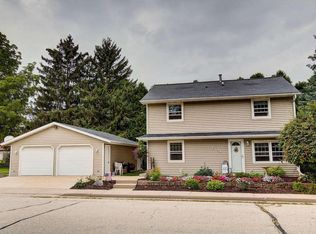 604 Grand St, Horicon, WI 53032