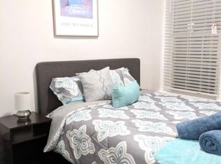 27 Clearway St #4A, Boston, MA 02115