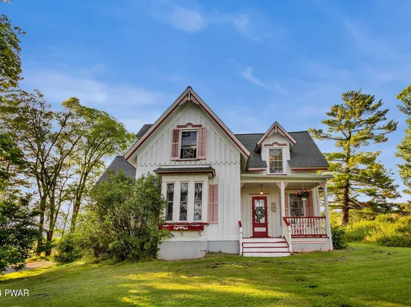 1307 Cochecton Tpke, Tyler Hill, PA 18469