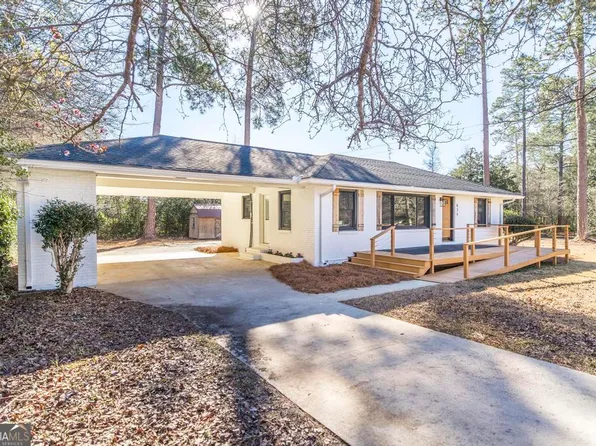 634 Pine Ridge St, Perry, GA 31069