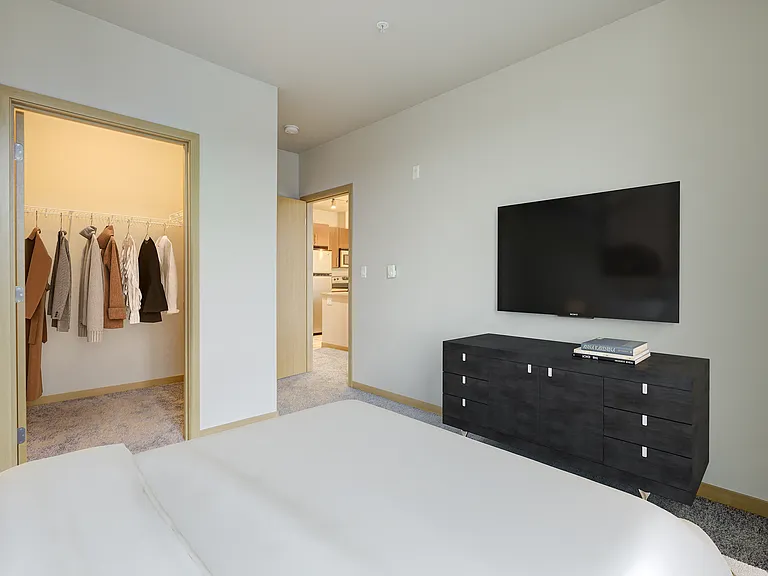 Greenhouse Apartments — Photo 9