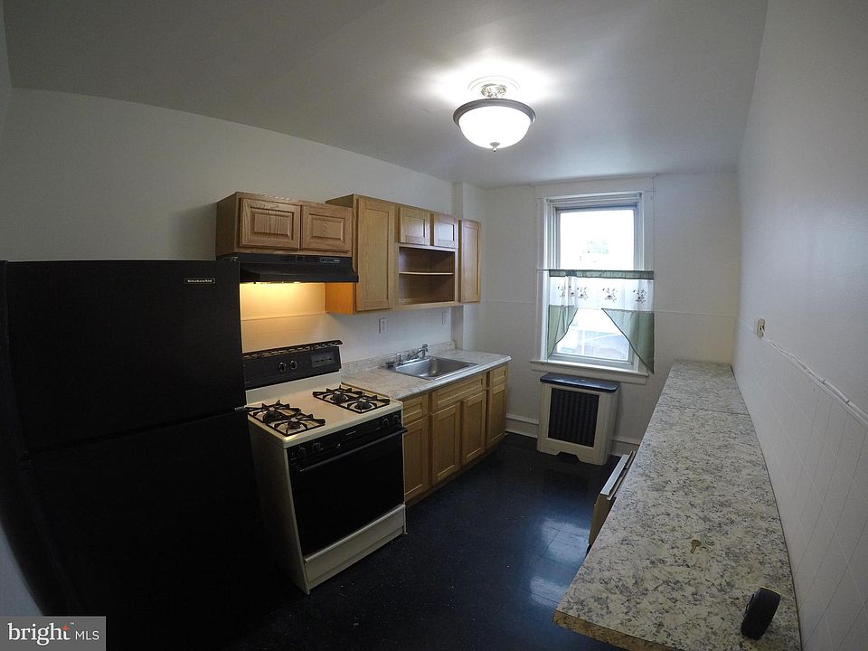 1st image of 1428 Rosalie St Floor 2