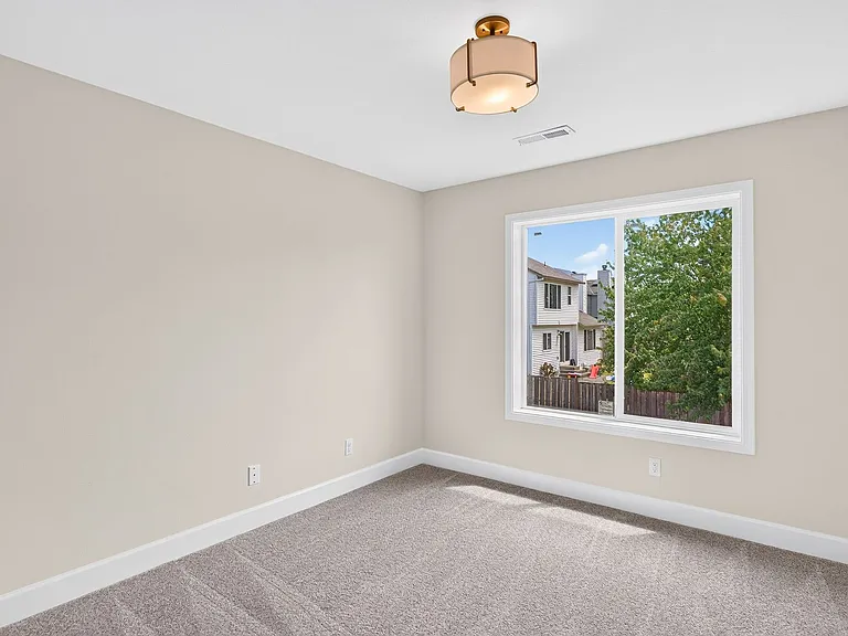 14959 SE Stanhope Rd — Photo 14