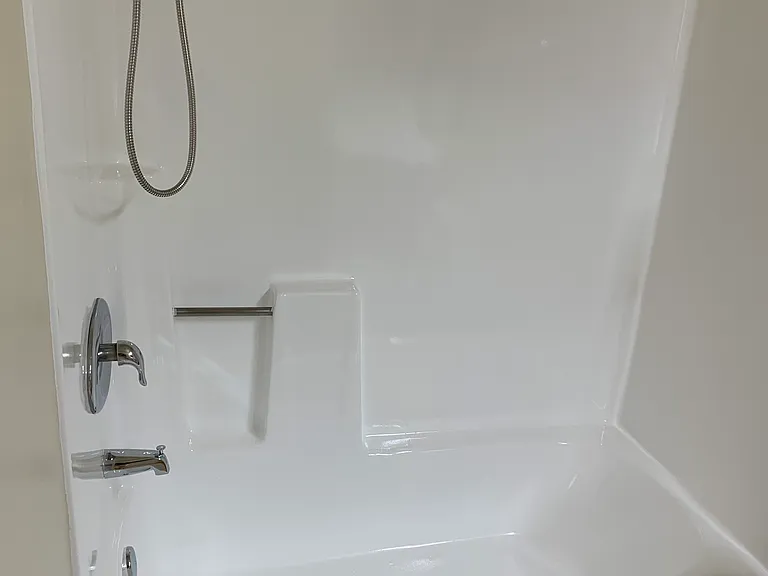 338 Salem St #202 — Photo 12