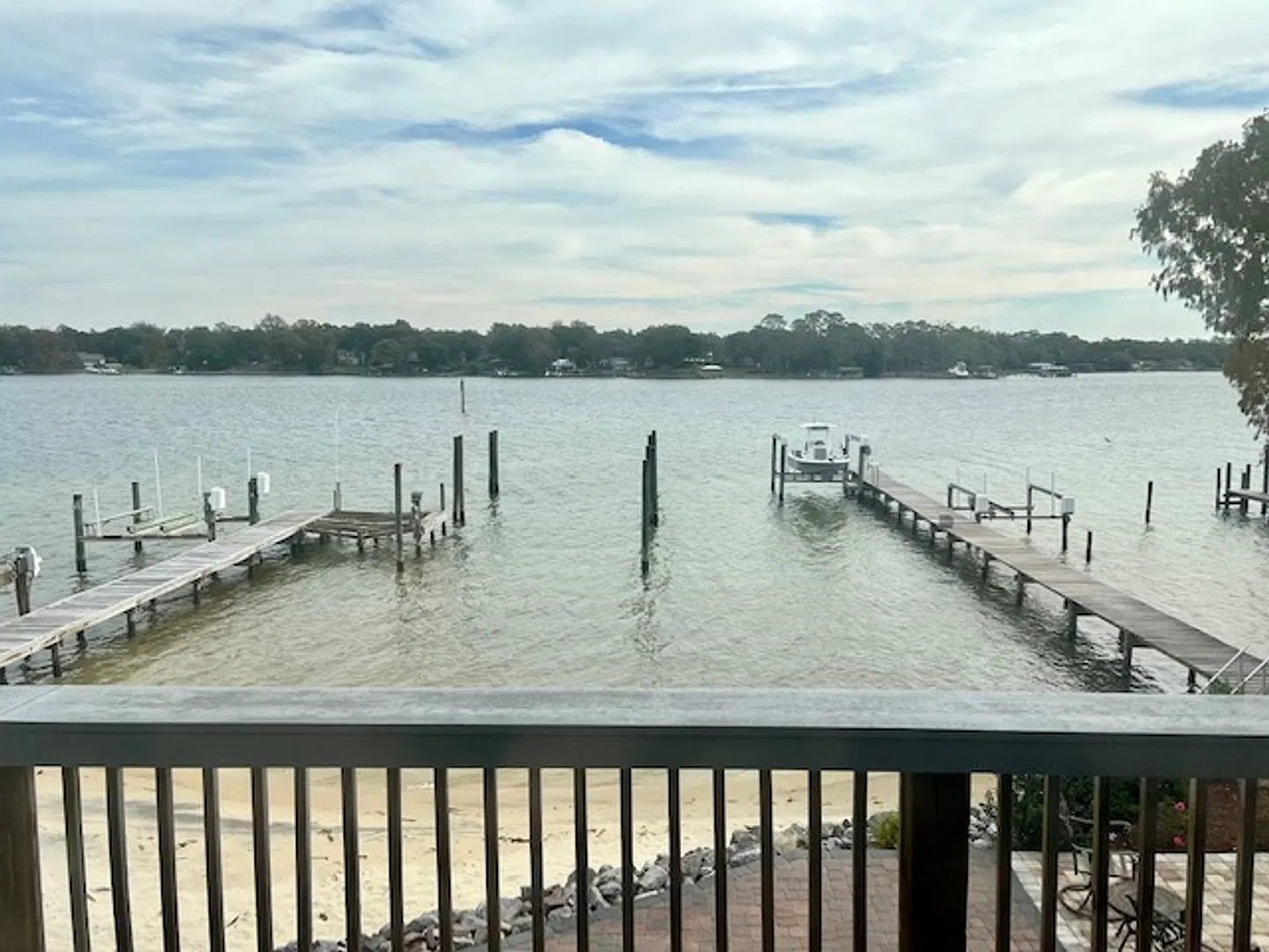 Waterfront Townhome with Private Beach & Dock! — Photo 3
