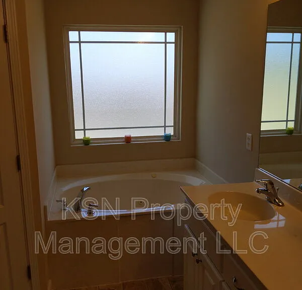 264 Pink Dogwood Ln — Photo 11