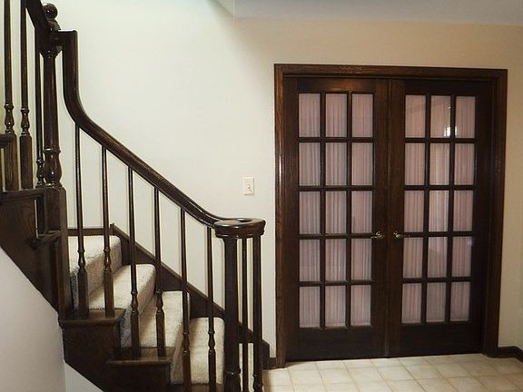 3rd image of 13411 W Oakwood Ct