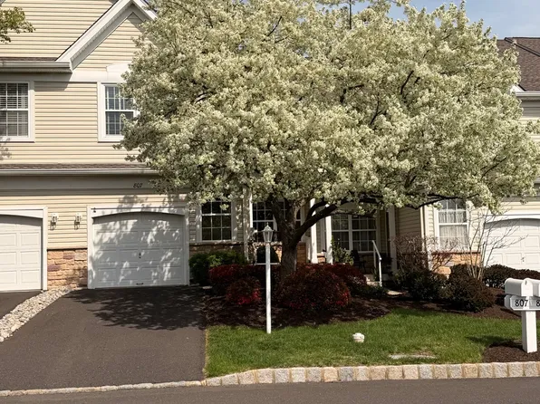 807 Breckinridge Ct, New Hope, PA 18938