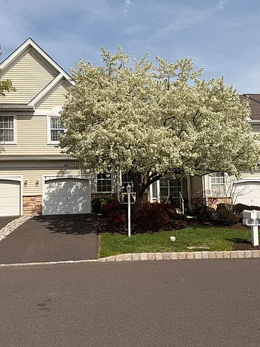 807 Breckinridge Ct Photo 1