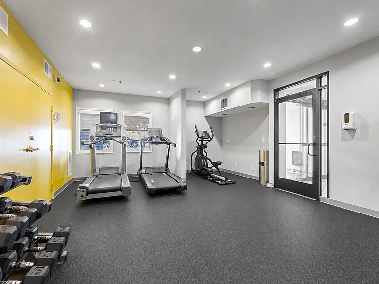 The Otis — Photo 22