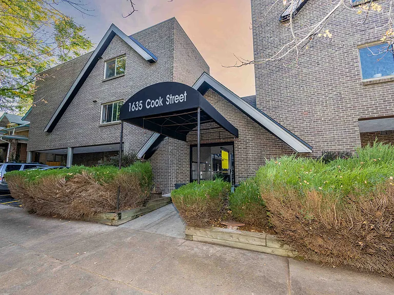 1635 Cook — Photo 7