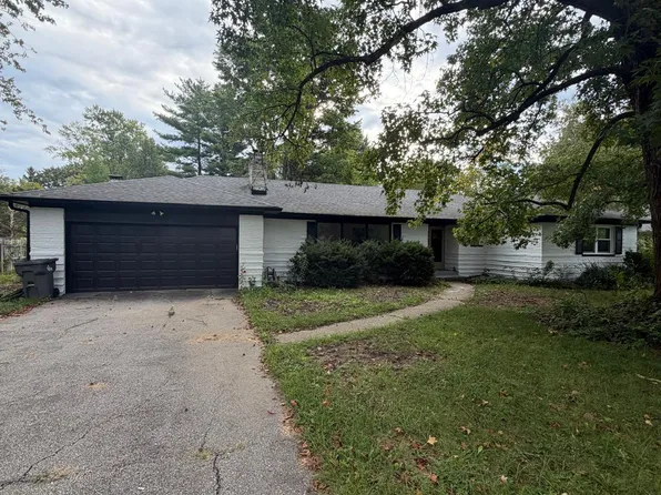 8743 Washington Boulevard East Dr, Indianapolis, IN 46240