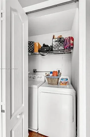 16610 SW 57th Ln — Photo 16