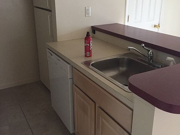 3rd image of 3320 Baychester Ave APT 2