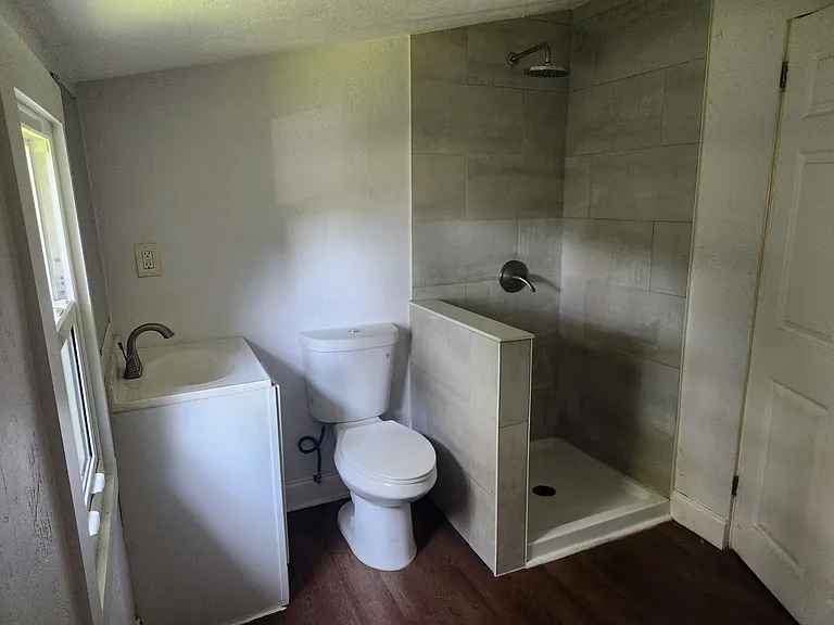 125 Palm Pl — Photo 11