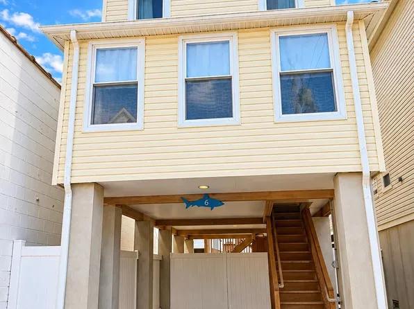 6 Beach St, Sea Bright, NJ 07760