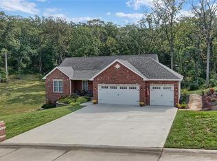 964 Brookline Dr, Washington, MO 63090