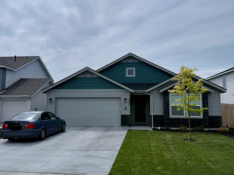 1657 S Eagle Flight Pl — Photo 1