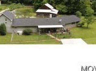 25 Beaver Rd, Murraysville, WV 26164