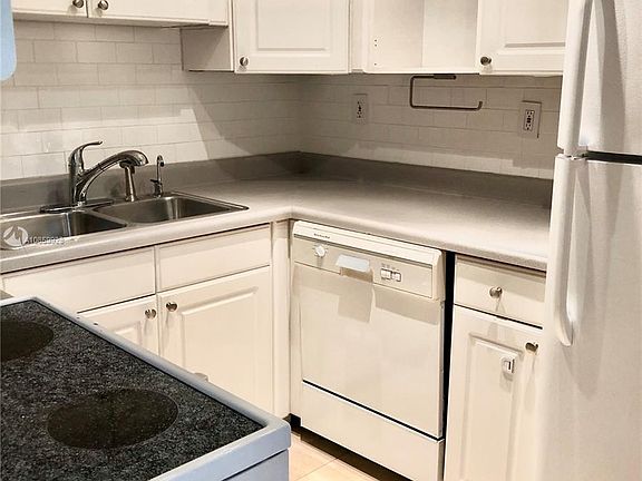5th image of 6855 E Edgewater Dr #3BS
