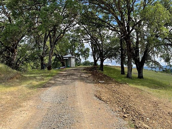 5th image of 4200 Deerwood Dr