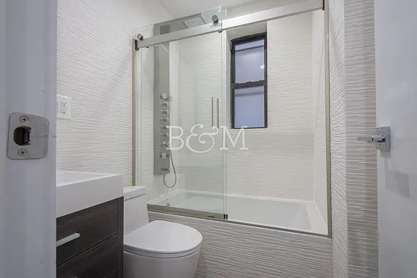 Rented by Brick&Mortar | media 23