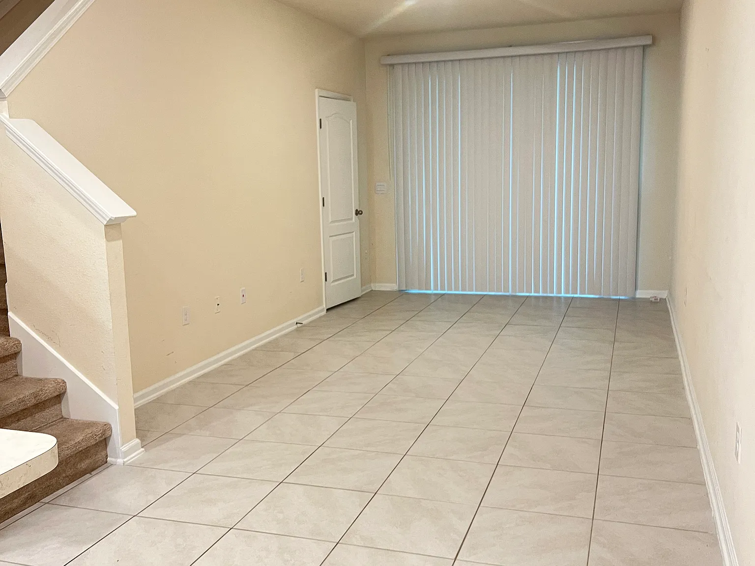 2 bed, 2.5 bath, 1109 sqft, $1,650 — Photo 4