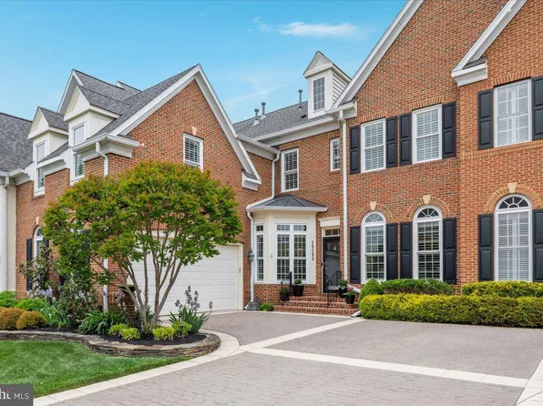 19194 Greystone Sq, Leesburg, VA 20176