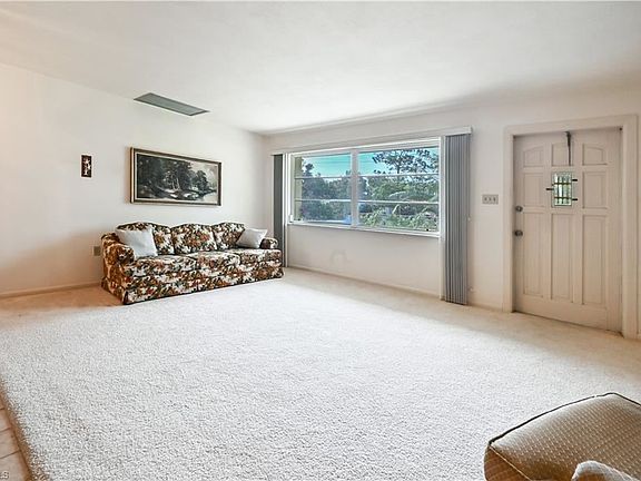 5th image of 10826 Ragsdale St