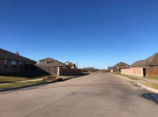 1405 NW Park Meadow Ln, Burleson, TX 76028