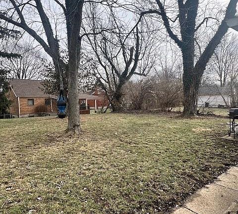 5th image of 4183 Beavercreek Cir