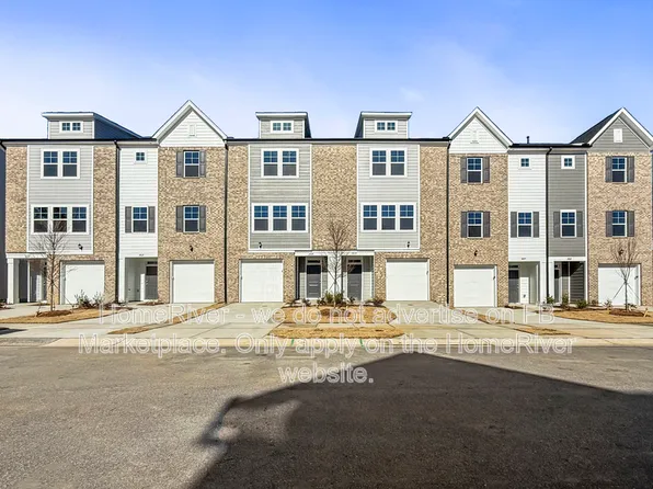 1931 Fishamble St, Fuquay Varina, NC 27526