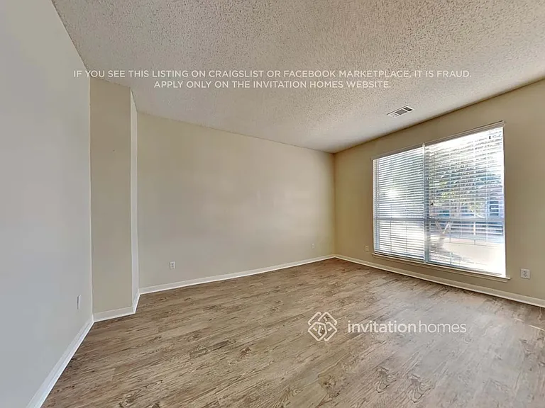 7402 Euclid Dr — Photo 5