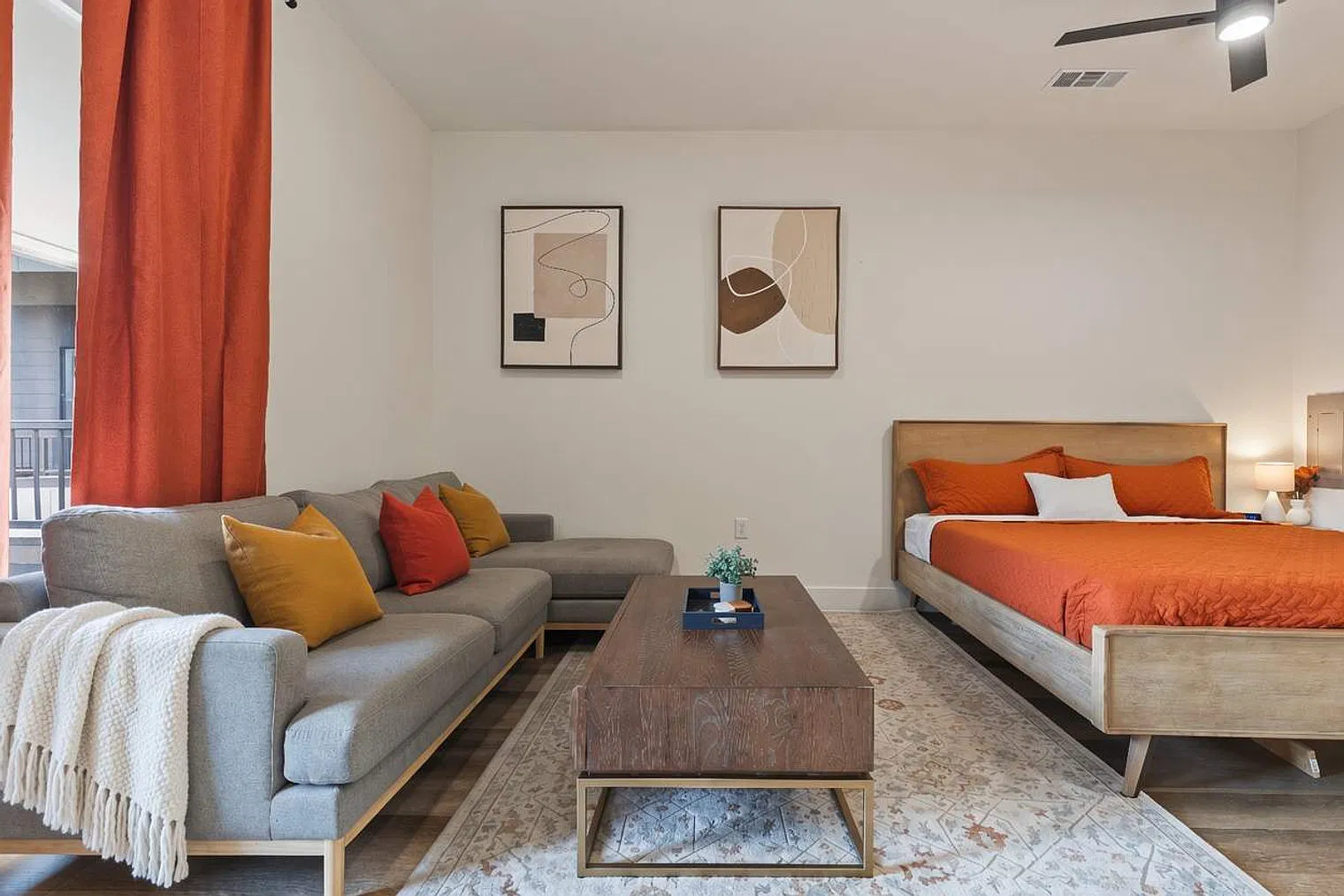 Studio, 1.0 bath, 559 sqft, $2,505 — Photo 3