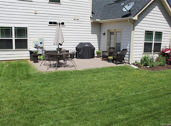 4th image of 180 Aztec Cir