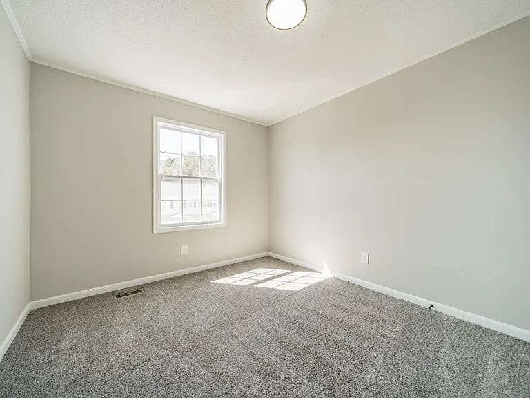 2200 Williamsburg Dr #24 — Photo 18